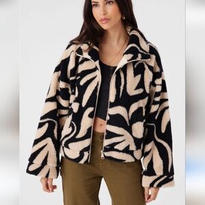 O'Neill Black and Cream Sherpa Jacket